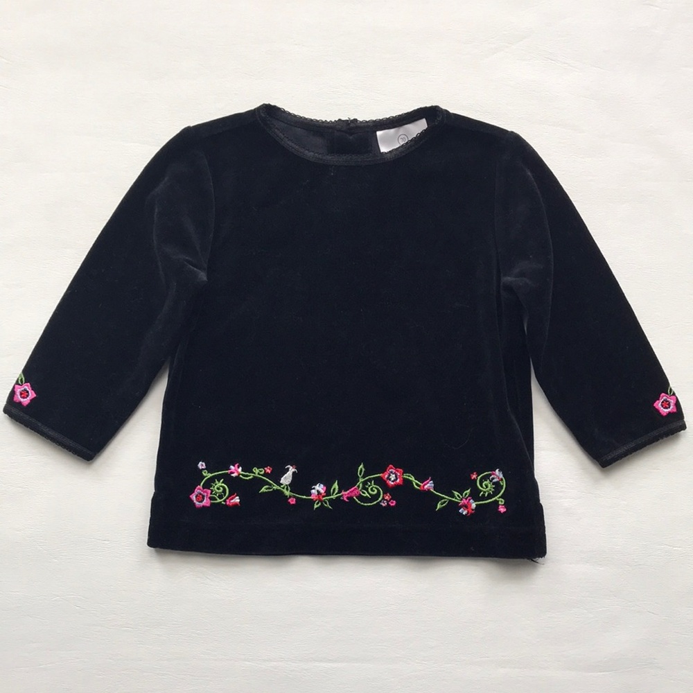 **Hanna Andersson Top (size 70)